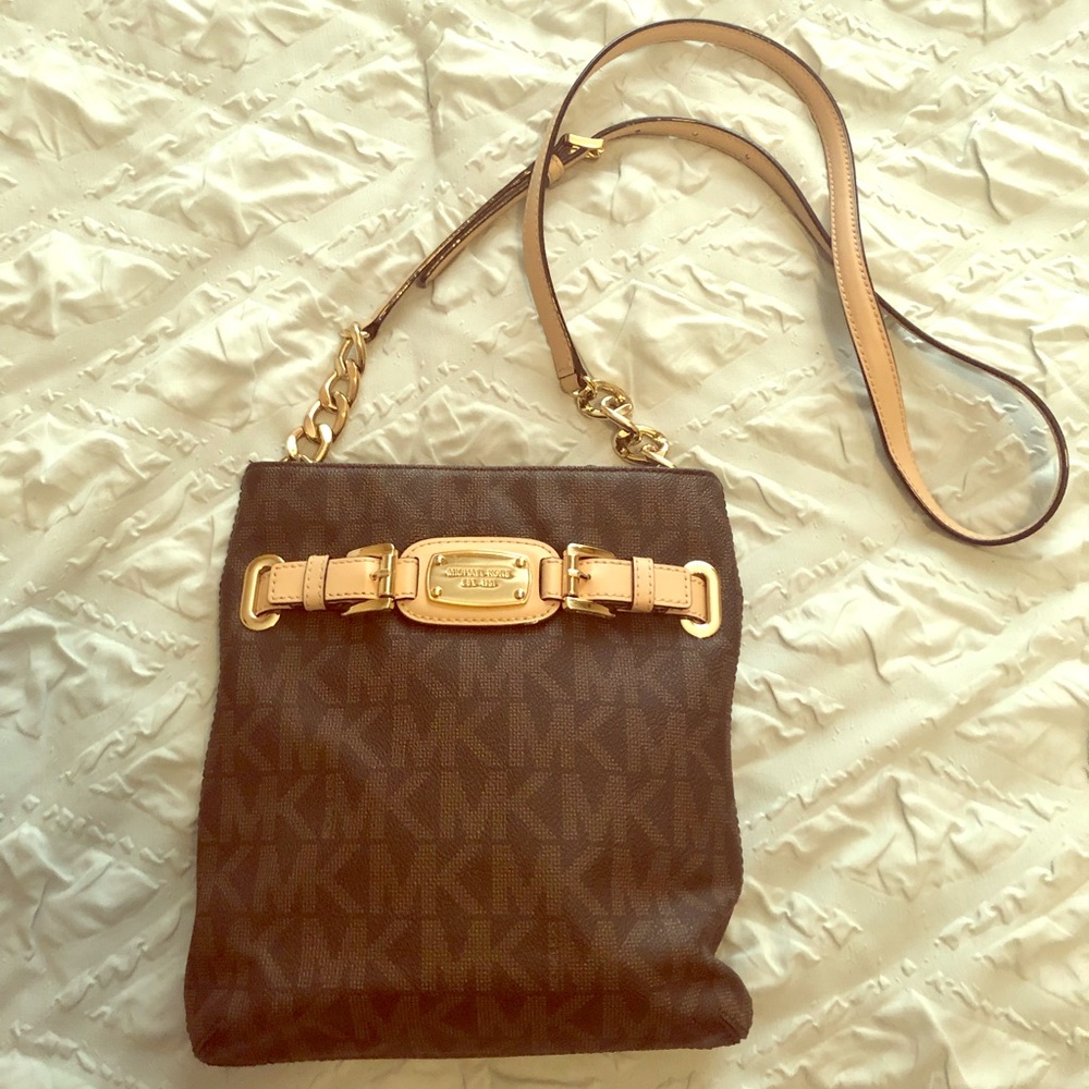 MK Crossbody Purse!